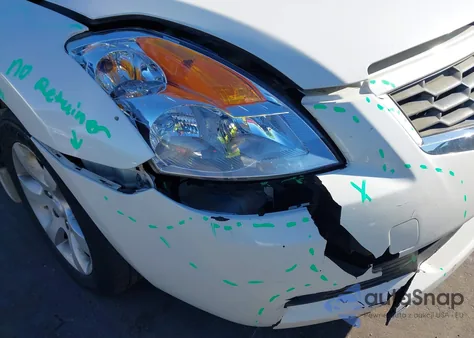 2008 Nissan Altima 2.5 S z USA, uszkodzony, nr VIN 1N4AL24EX8C213888